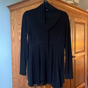 Sympli black cowl neck long sleeve tunic.